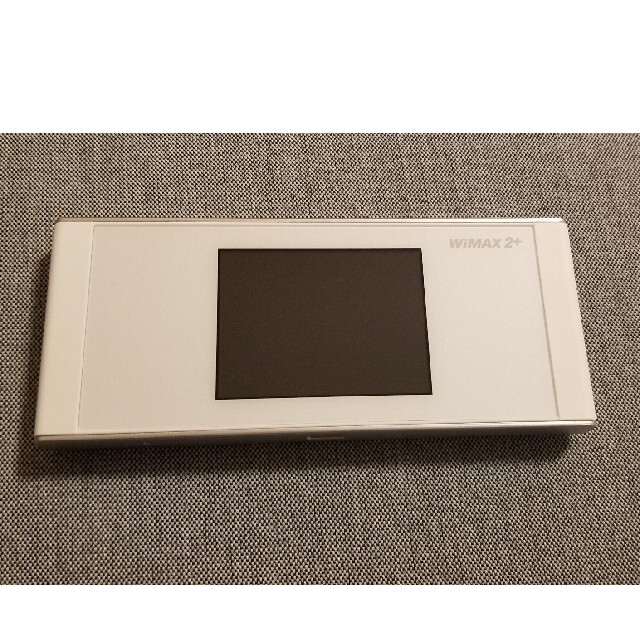 au(エーユー)のWimax2+ W05 スマホ/家電/カメラのスマートフォン/携帯電話(その他)の商品写真