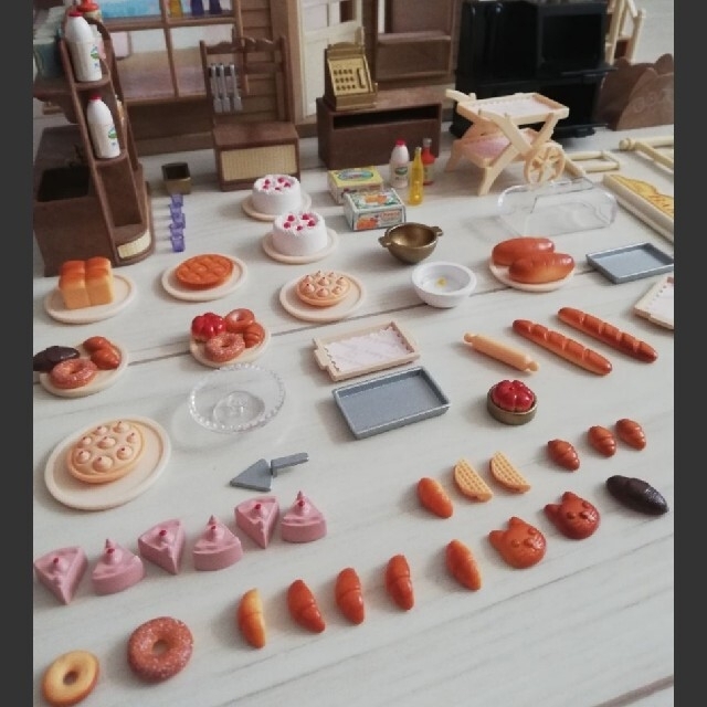 森のパン屋さん エンタメ/ホビーのおもちゃ/ぬいぐるみ(キャラクターグッズ)の商品写真