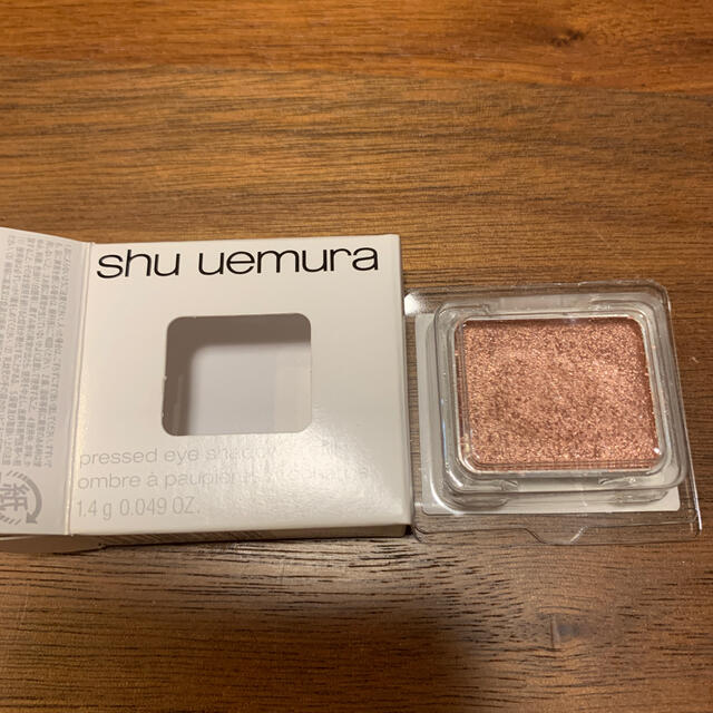 shu uemura(シュウウエムラ)のシュウウエムラ プレスド アイシャドー ME270 ソフトコッパー レフィル 1 コスメ/美容のベースメイク/化粧品(アイシャドウ)の商品写真