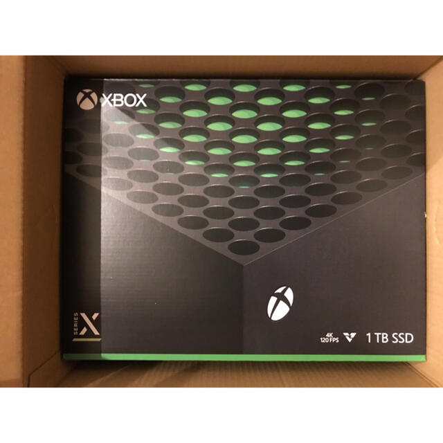 新品未使用　Microsoft Xbox Series X 本体