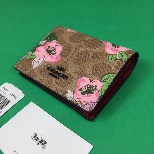 COACH(コーチ)のコーチ シグネチャー キャンバス ブラッサム 二つ折り財布 財布 花柄 新品 レディースのファッション小物(財布)の商品写真