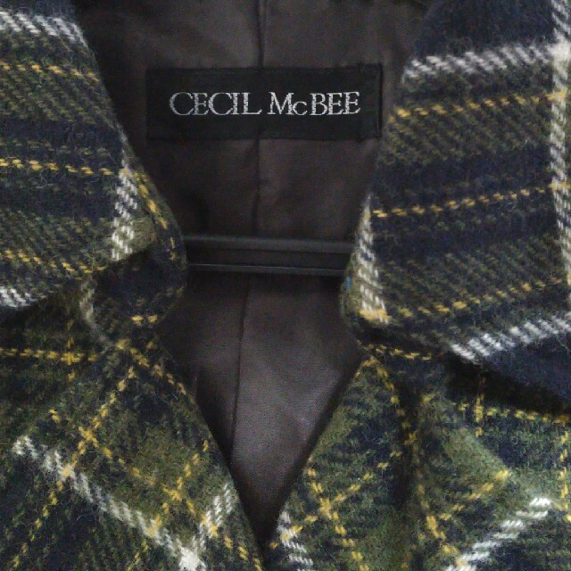 CECIL McBEE(セシルマクビー)のショート丈　コート　チェック柄　セシルマクビー レディースのジャケット/アウター(その他)の商品写真