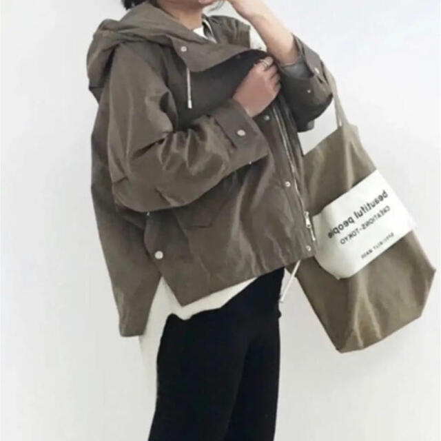 ZARA(ザラ)のZARA ミリタリー マウンテンパーカー ショートコート ジャケット XS レディースのジャケット/アウター(ミリタリージャケット)の商品写真