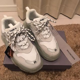 バレンシアガ(Balenciaga)のバレンシアガ　クリアソールスニーカー　39(スニーカー)