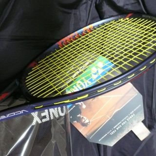 ヨネックス(YONEX)の美品 YONEX  Vコアプロ97（330ｇ）(ラケット)