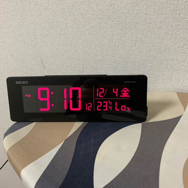 SEIKO(セイコー)のデジタル電波時計 インテリア/住まい/日用品のインテリア小物(置時計)の商品写真