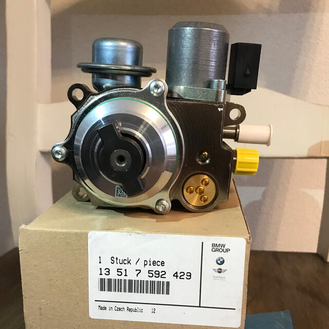 即納 純正新品 BMW MINI(後期用)高圧燃料ポンプ 13517592429自動車 即納 純正新品 BMW MINI(後期用)高圧燃料ポンプ 13517592429自動車
