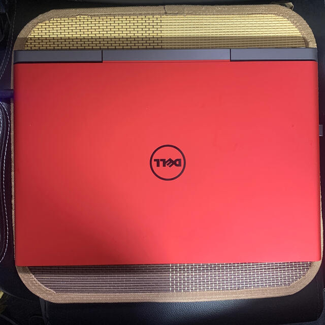 デルゲーミングノートDELL Inspiron 15 7000Gaming 極美品 バッテリーに難