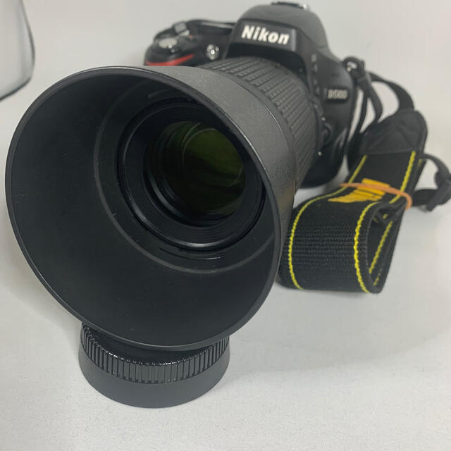 デジタル一眼美品　Nikon  一眼レフ カメラ　D5100 動画撮影　wi-fiSD変更可