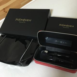 イヴサンローランボーテ(Yves Saint Laurent Beaute)のYSL オリジナルブラシキット&ポーチ(コフレ/メイクアップセット)