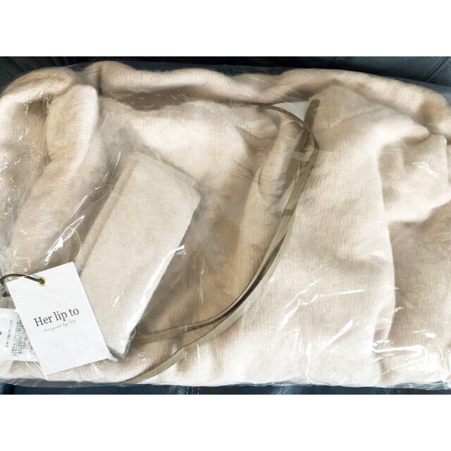 在庫HOT herlipto Relux Hooded Knit Dressの通販 by ＊＊shop＊＊｜ラクマ 在庫高品質 -  sulutprov.go.id