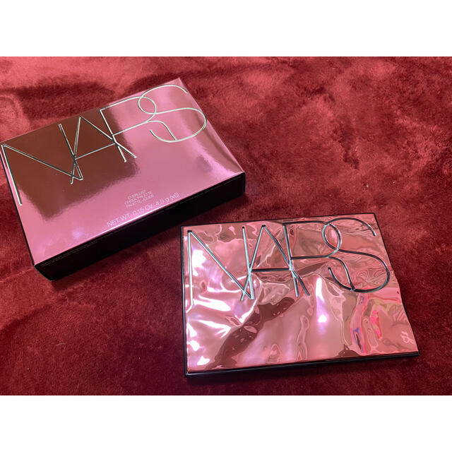 NARS(ナーズ)の国内正規品　NARSオーバーラストチークパレット　ハイライト コスメ/美容のベースメイク/化粧品(チーク)の商品写真