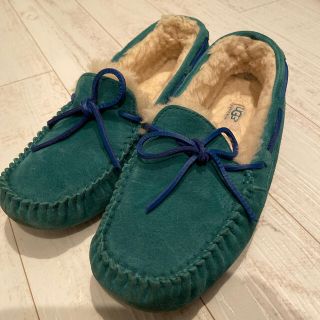 アグ(UGG)のUGG(スリッポン/モカシン)