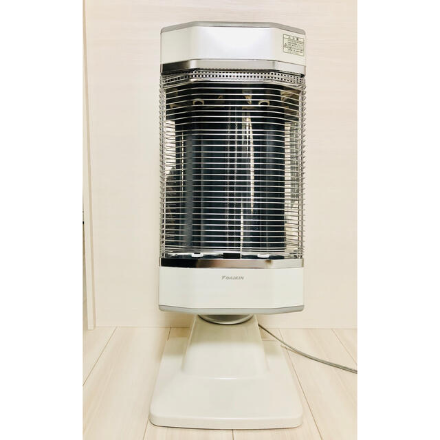 ダイキン工業 セラムヒート 遠赤外線暖房機ストーブ ERFT11KS-