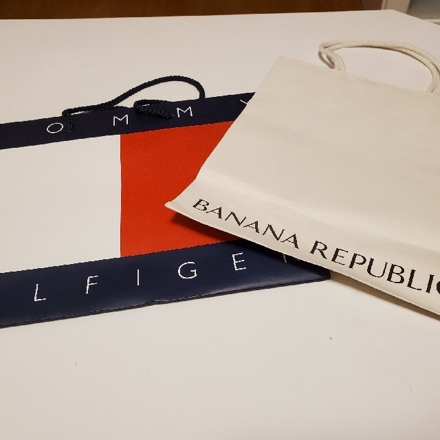 TOMMY HILFIGER(トミーヒルフィガー)のTOMMY HILFIGER　　バナナ・リパブリック レディースのバッグ(ショップ袋)の商品写真