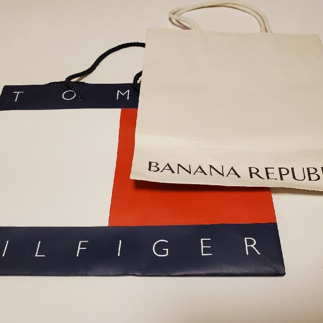 TOMMY HILFIGER(トミーヒルフィガー)のTOMMY HILFIGER　　バナナ・リパブリック レディースのバッグ(ショップ袋)の商品写真