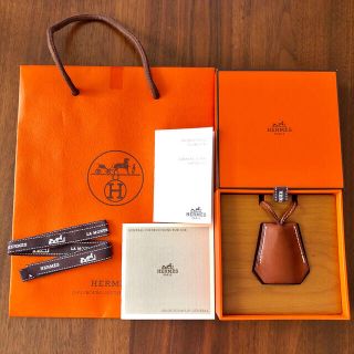 エルメス(Hermes)の極美品☆箱、紙袋付き！エルメス HERMES ケリーウォッチ クロシェット 時計(腕時計)