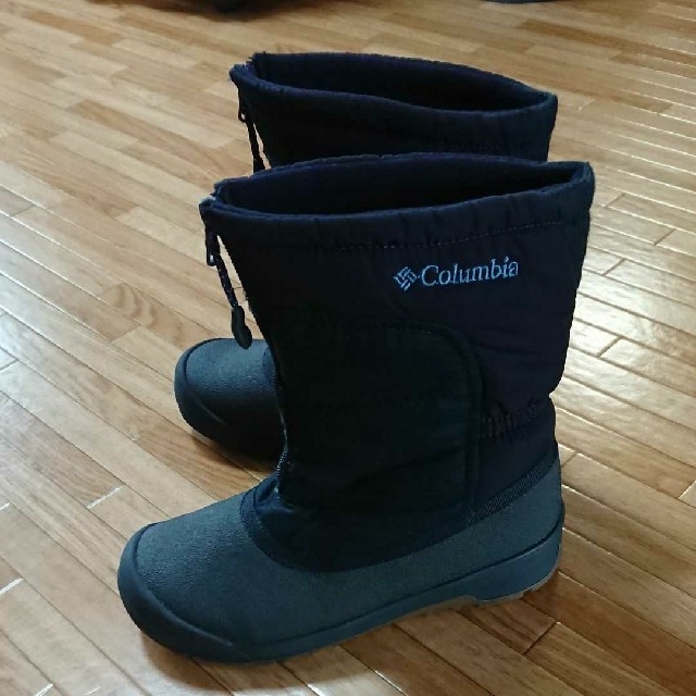 Columbia(コロンビア)の本日限定美品Columbiaレディーススノーブーツ レディースの靴/シューズ(ブーツ)の商品写真