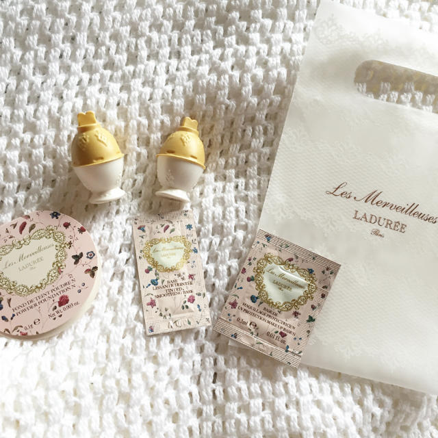 Les Merveilleuses LADUREE(レメルヴェイユーズラデュレ)のレ・メルヴェイユーズ ラデュレ♡サンプル コスメ/美容のベースメイク/化粧品(ファンデーション)の商品写真