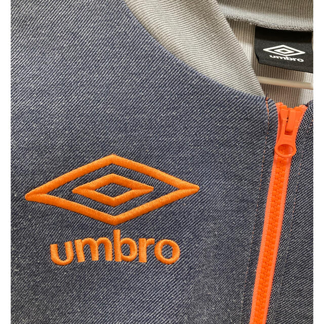 UMBRO(アンブロ)のアンブロ　 スポーツ/アウトドアのサッカー/フットサル(ウェア)の商品写真