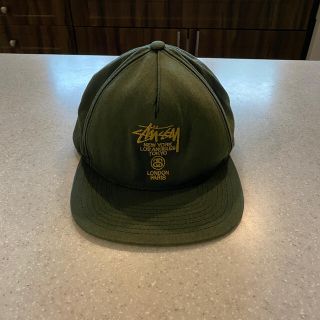 ステューシー(STUSSY)のキャップ stussy ステューシー キャップ 緑 金 刺繍(キャップ)