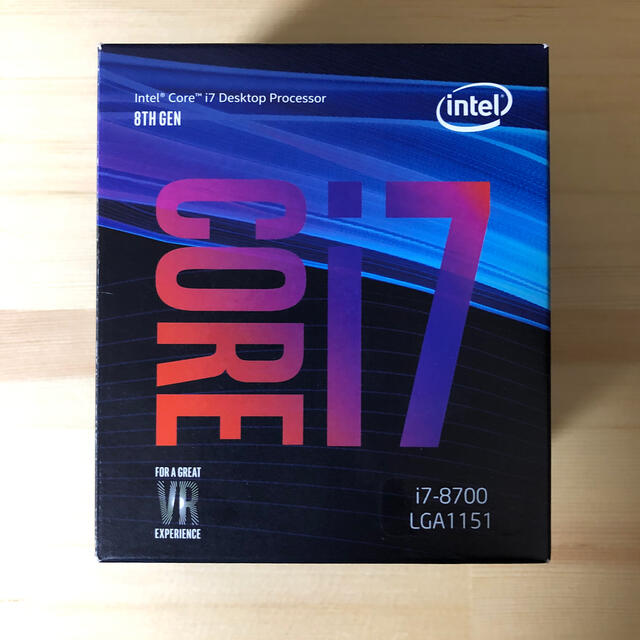 intel CPU i7 8700 65w リテールクーラー有 スマホ/家電/カメラのPC/タブレット(PCパーツ)の商品写真