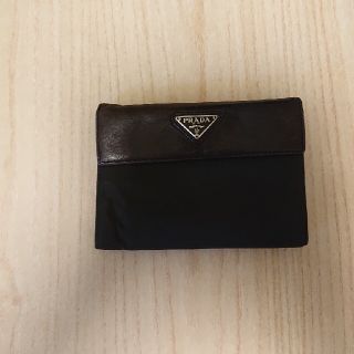 プラダ(PRADA)の【るん様専用】PRADA ２つ折り財布(財布)