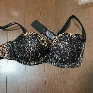 ヴィクトリアズシークレット(Victoria's Secret)のVictoria'ssecret  ヒョウ柄　ブラ(ブラ)