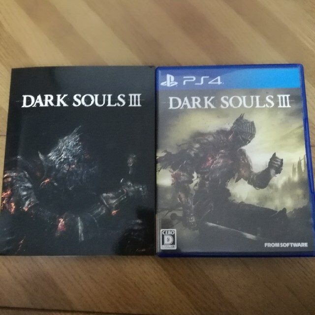 DARK SOULS III（ダークソウルIII）初回特典付き　 PS4 エンタメ/ホビーのゲームソフト/ゲーム機本体(家庭用ゲームソフト)の商品写真