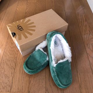 アグ(UGG)のUGG ANSLEY グリーン(スリッポン/モカシン)