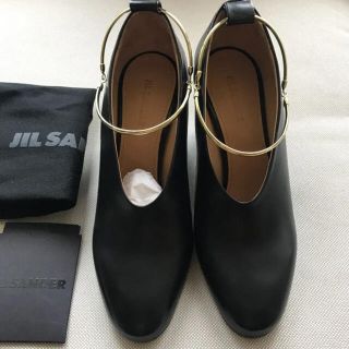 ジルサンダー(Jil Sander)の新品！ジルサンダー 36サイズ アンクルリングパンプス(ブーツ)