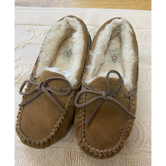 UGG(アグ)のR.S様専用　4/UGG モカシン　20センチ キッズ/ベビー/マタニティのキッズ靴/シューズ(15cm~)(スリッポン)の商品写真