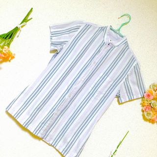 アーペーセー(A.P.C)のA.P.C. アーペーセー シャツ 紫(シャツ/ブラウス(半袖/袖なし))