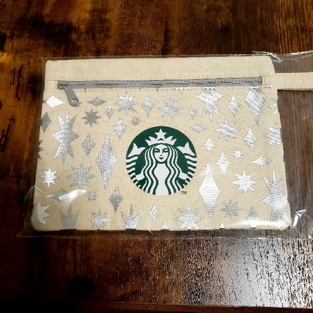 Starbucks Coffee(スターバックスコーヒー)のスタバ 限定 ポーチ ホリデー レディースのファッション小物(ポーチ)の商品写真