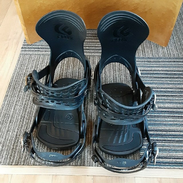 FLUX TM 美品 Mサイズ / BURTON UNION バインディング