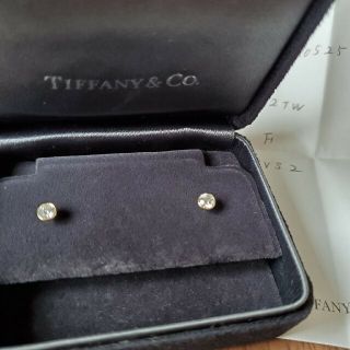 ティファニー(Tiffany & Co.)のティファニー　バイザヤードピアス　YG 0.42ct(ピアス)