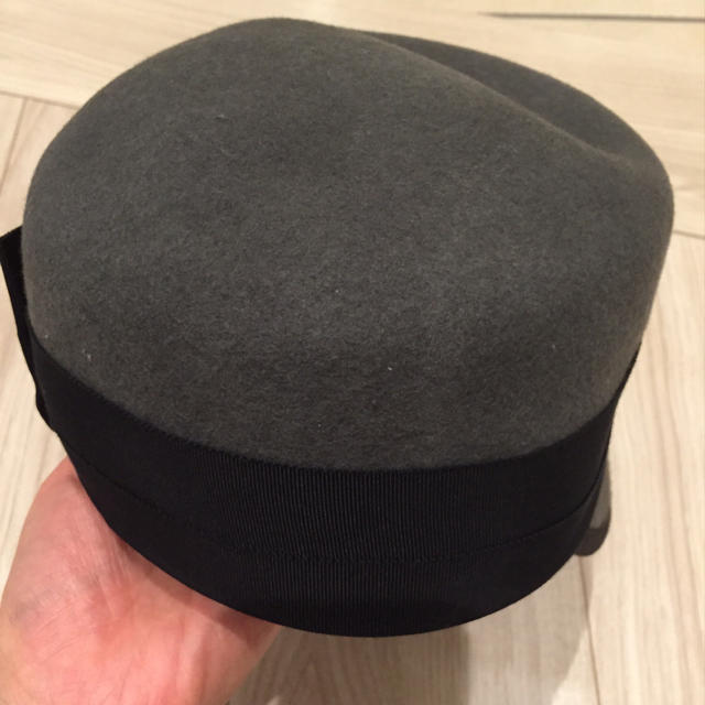 CA4LA(カシラ)の新品同様CA4LAリボン可愛いウール帽子 レディースの帽子(ハンチング/ベレー帽)の商品写真