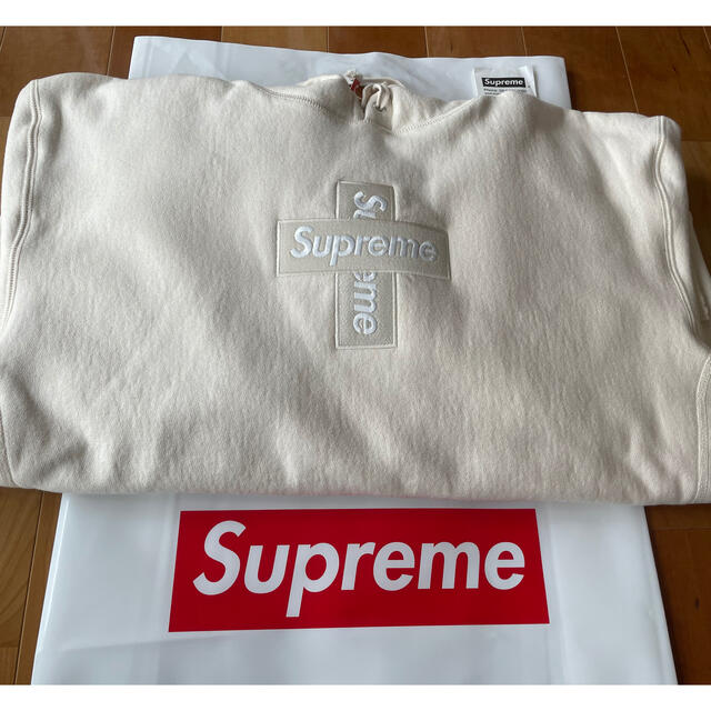 Supreme(シュプリーム)のSupreme Cross Box Logo Hooded Sweatshir メンズのトップス(パーカー)の商品写真