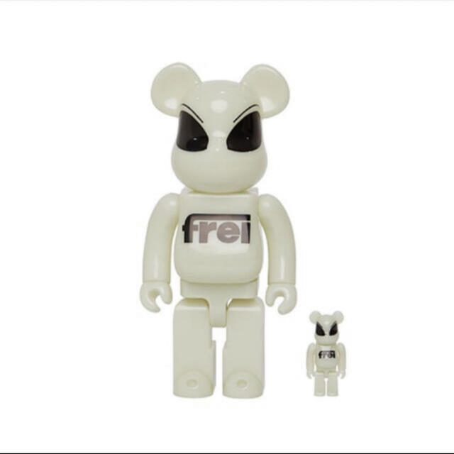 MEDICOM TOY(メディコムトイ)のBE@RBRICK in FREI 100%＆400% エンタメ/ホビーのフィギュア(その他)の商品写真