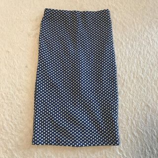 ザラ(ZARA)のsmile 2525 様専用　ZARA ストレッチタイトスカート(ひざ丈スカート)