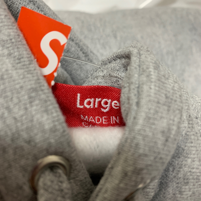 Supreme(シュプリーム)のSupreme Cross Box Logo Hooded Gray Lサイズ メンズのトップス(パーカー)の商品写真