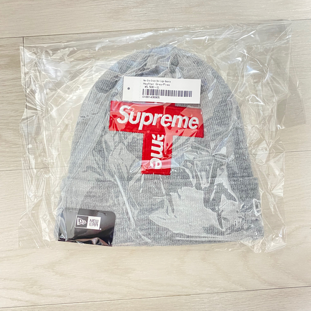 Supreme(シュプリーム)のsupreme Cross Box Logo Beanie Grey メンズの帽子(ニット帽/ビーニー)の商品写真