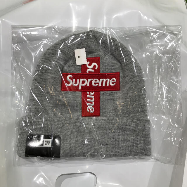 Supreme(シュプリーム)のグレー Supreme CROSS BOX LOGO ビーニー シュプリーム メンズの帽子(ニット帽/ビーニー)の商品写真