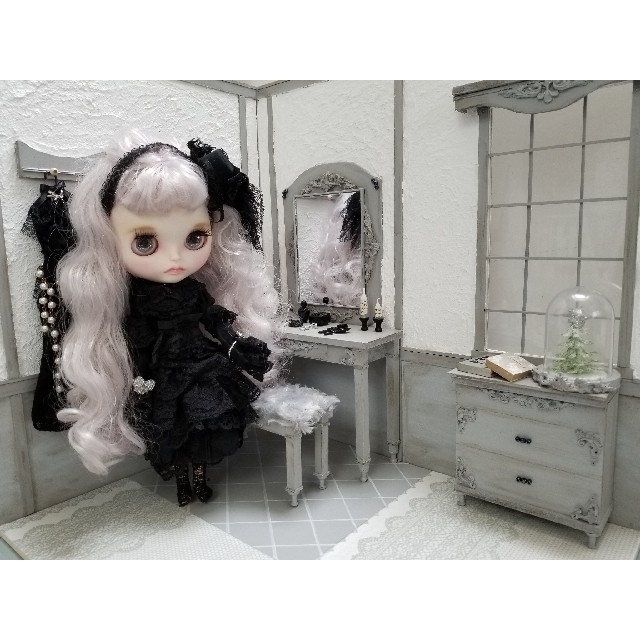 SOLD★New「メイクルーム」1/6ドールハウス