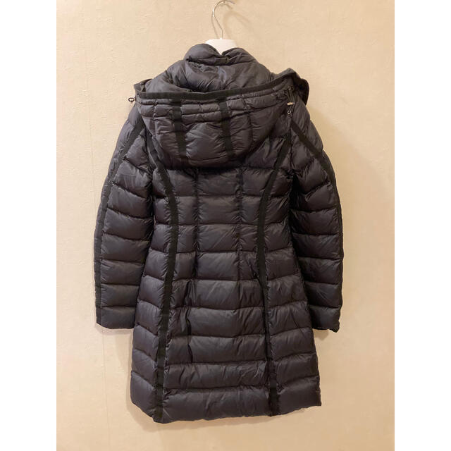 MONCLER(モンクレール)のMoncler エルミンヌ　ブラック　黒　00 モンクレール　北川景子 レディースのジャケット/アウター(ダウンコート)の商品写真