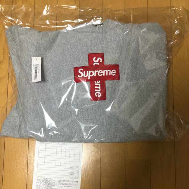 Supreme(シュプリーム)のSupreme Cross Box Logo Lサイズ メンズのトップス(パーカー)の商品写真