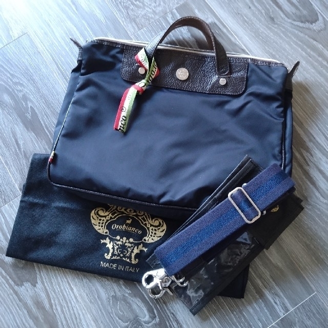 Orobianco(オロビアンコ)のオロビアンコ　ビジネスバッグ　ネイビー メンズのバッグ(ビジネスバッグ)の商品写真