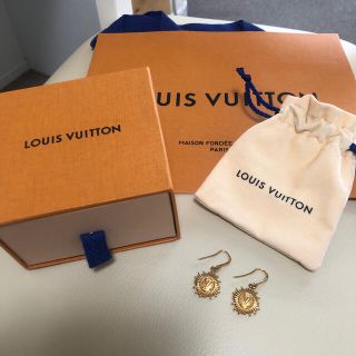 ルイヴィトン(LOUIS VUITTON)のあんこ様専用 VUITTON パンダンティフピアス(ピアス)