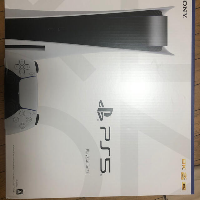 SONY(ソニー)のSONY PlayStation5 CFI-1000A01 エンタメ/ホビーのゲームソフト/ゲーム機本体(家庭用ゲーム機本体)の商品写真