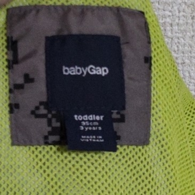 babyGAP(ベビーギャップ)のbabyGAP　男の子ジャンパー ウィンドブレーカー 95 キッズ/ベビー/マタニティのキッズ服女の子用(90cm~)(ジャケット/上着)の商品写真